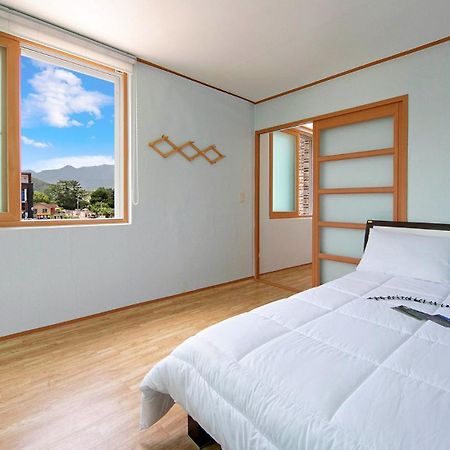 Samcheok Sol Beach Pension Esterno foto