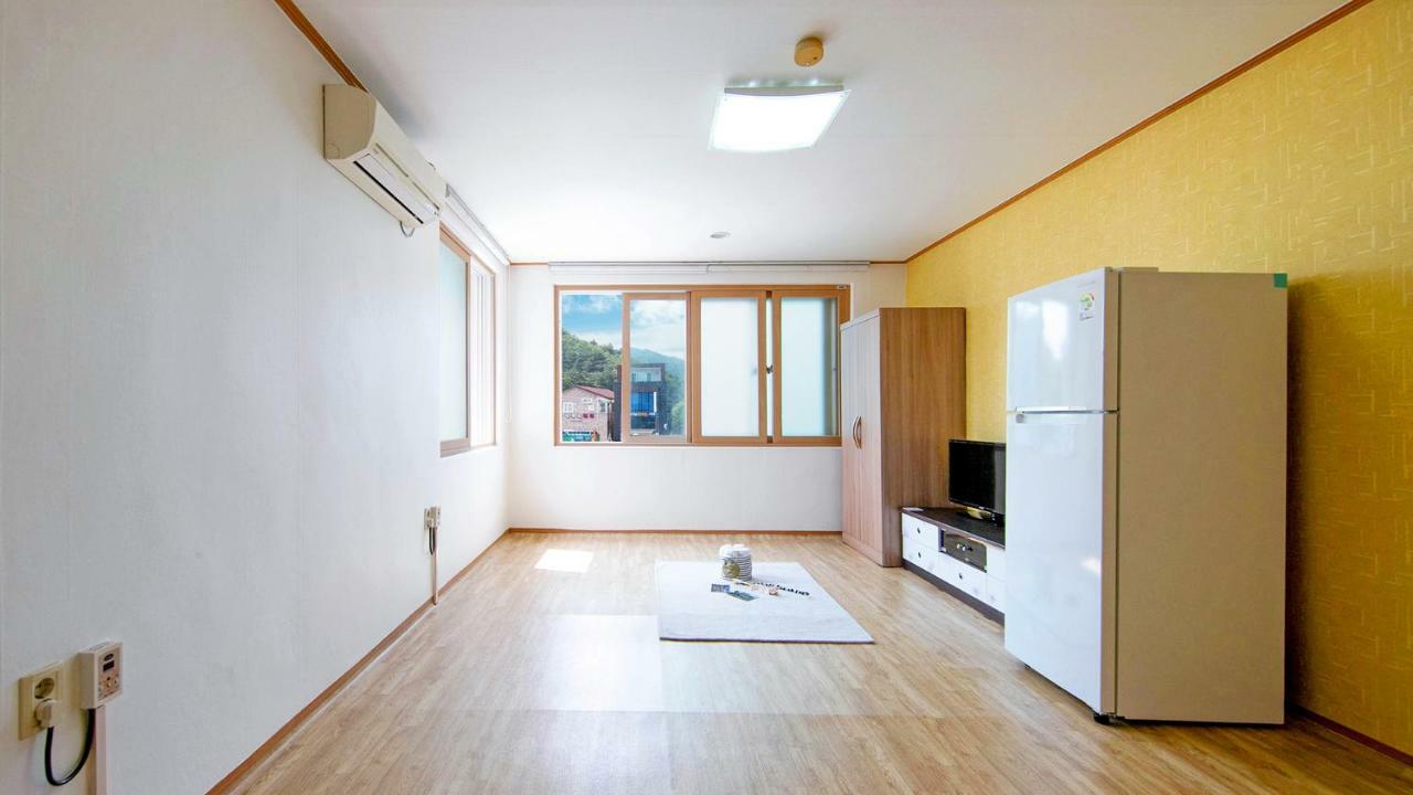Samcheok Sol Beach Pension Esterno foto