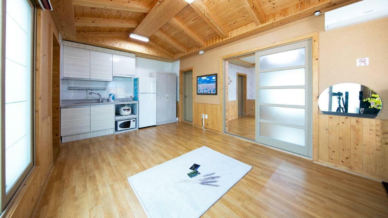Samcheok Sol Beach Pension Esterno foto