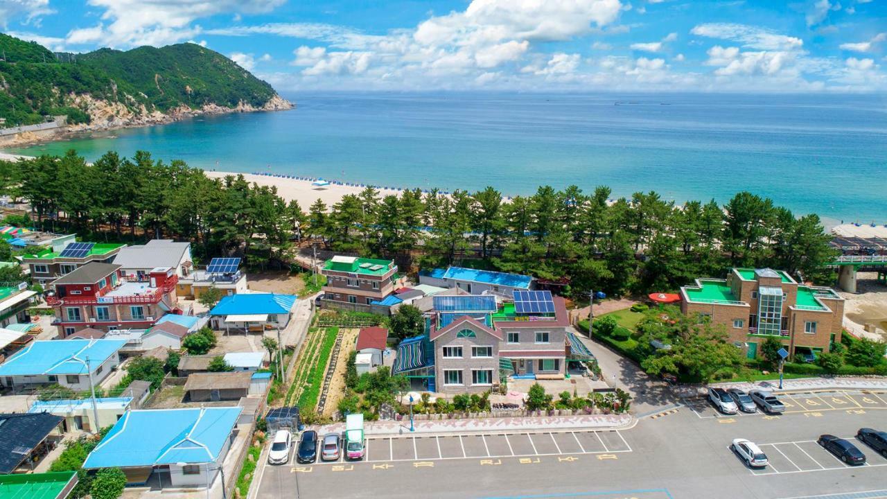 Samcheok Sol Beach Pension Esterno foto